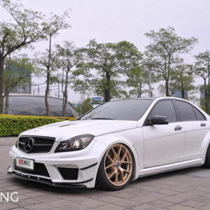 Mercedes-Benz C63 Black Series Widebody kit Limousine nach Facelift C204 – Bild 3